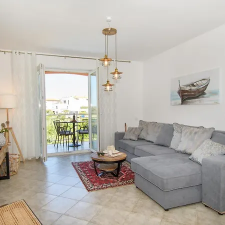 Aurea Novigrad アパート