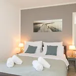 Aurea Novigrad Apartment