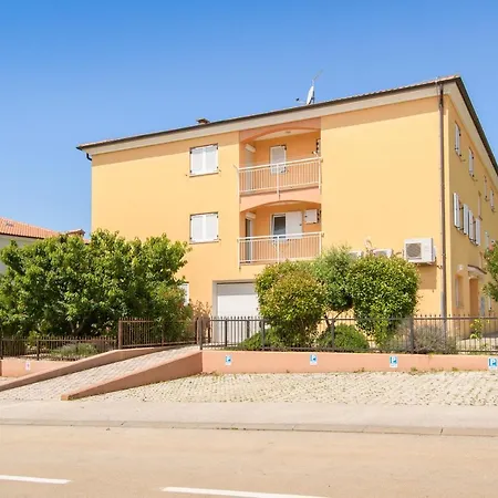 Aurea Novigrad Appartement *